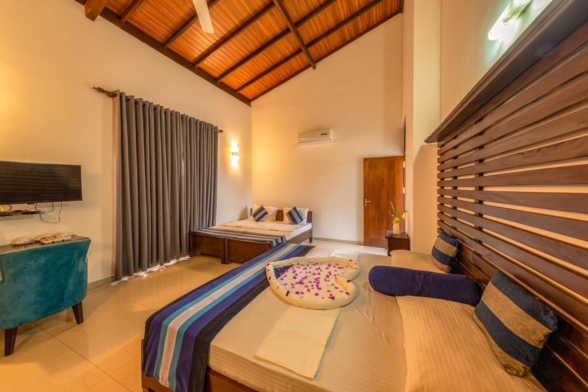 Owinmo Hotel & Reception Hall 갈레 외부 사진