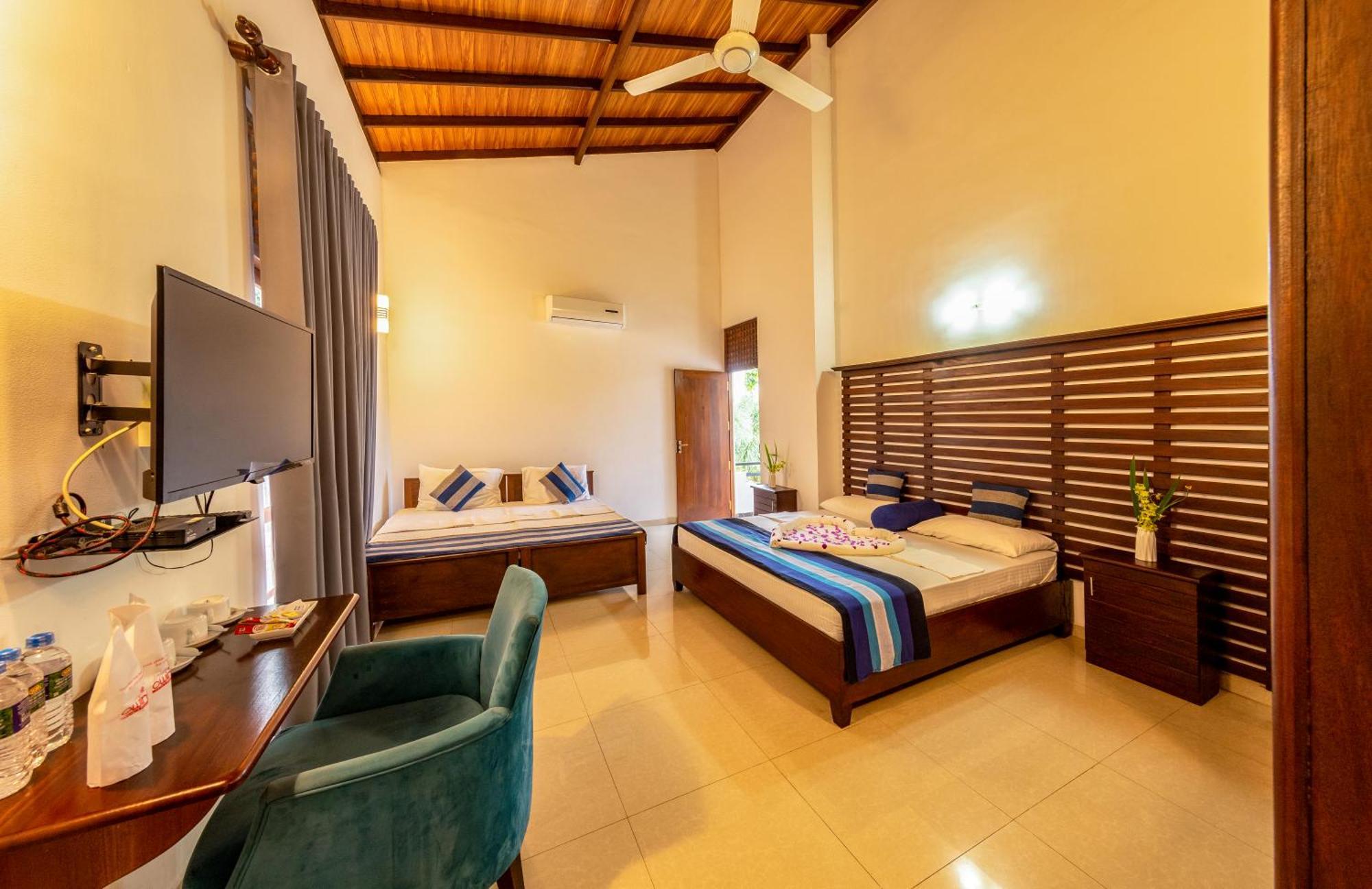 Owinmo Hotel & Reception Hall 갈레 외부 사진